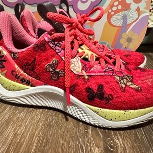 Pink Curry flow 10 basketball shoes “unicorn and butterfly”